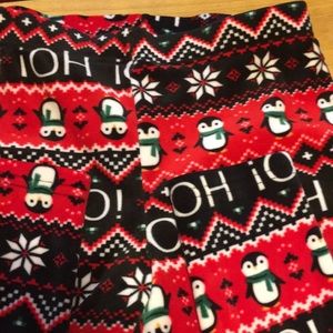 Almost New Christmas Medium Leggins
